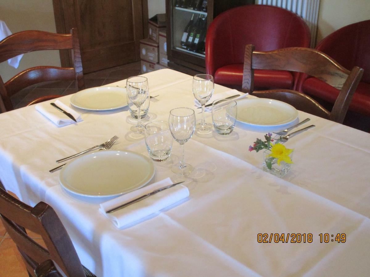 La Colombarola Agriturismo Farneto Buitenkant foto